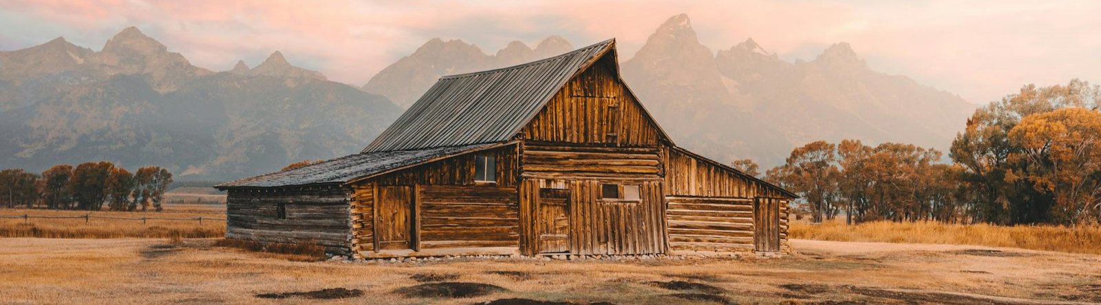 page hero, old barn